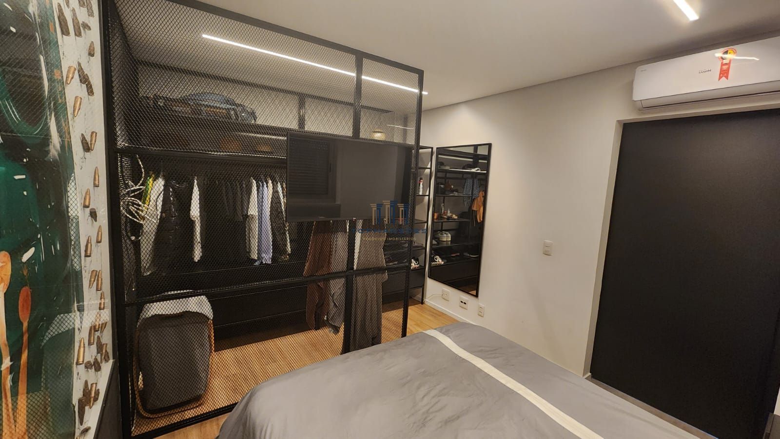 Cobertura Decorada e Mobiliada, lazer completo, 1 quarto e 3 Vagas a no Vila da