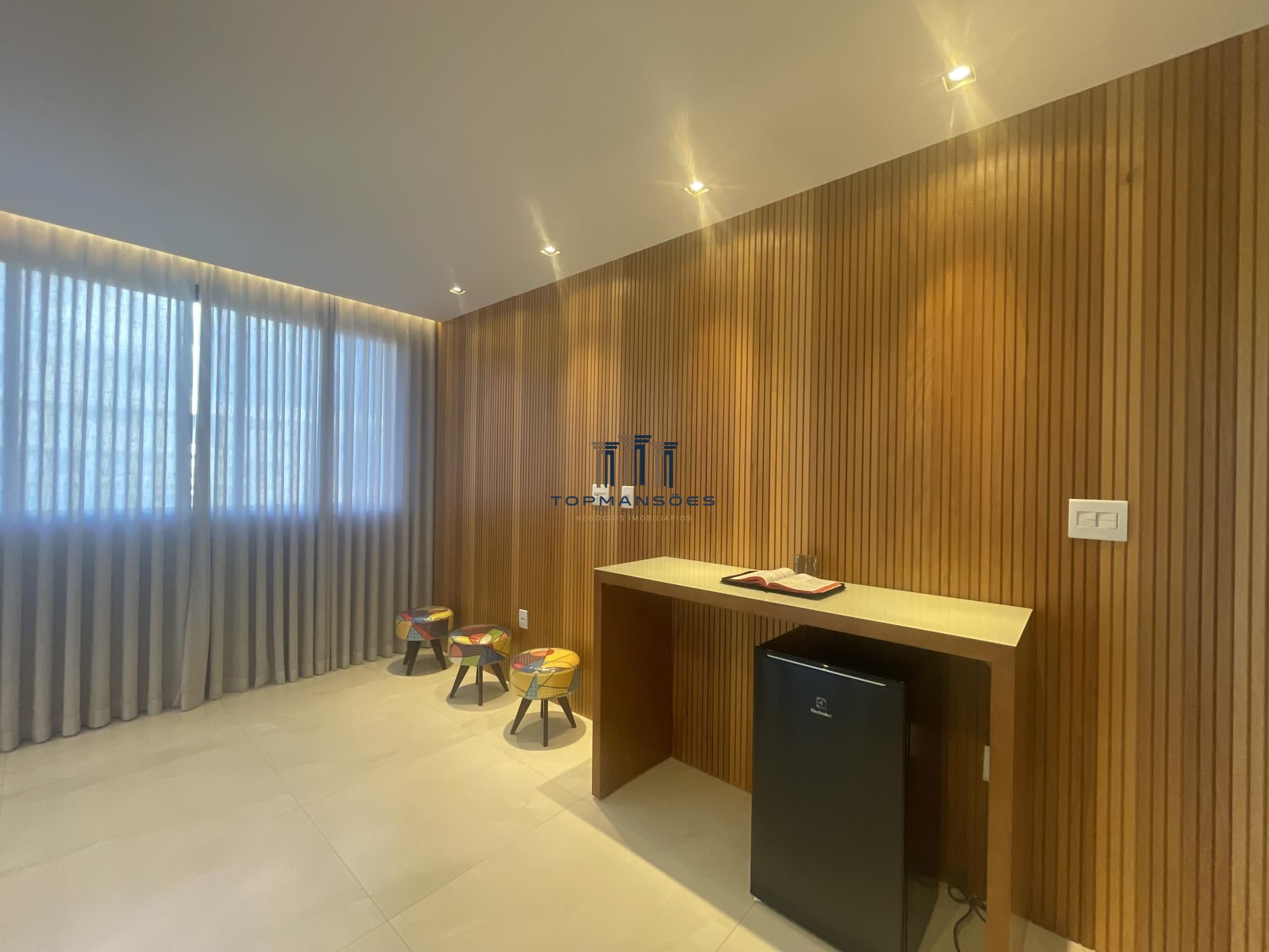 Casa nova mobiliada em Alphaville Vespasiano, piscina, spa e sauna, 4 suites