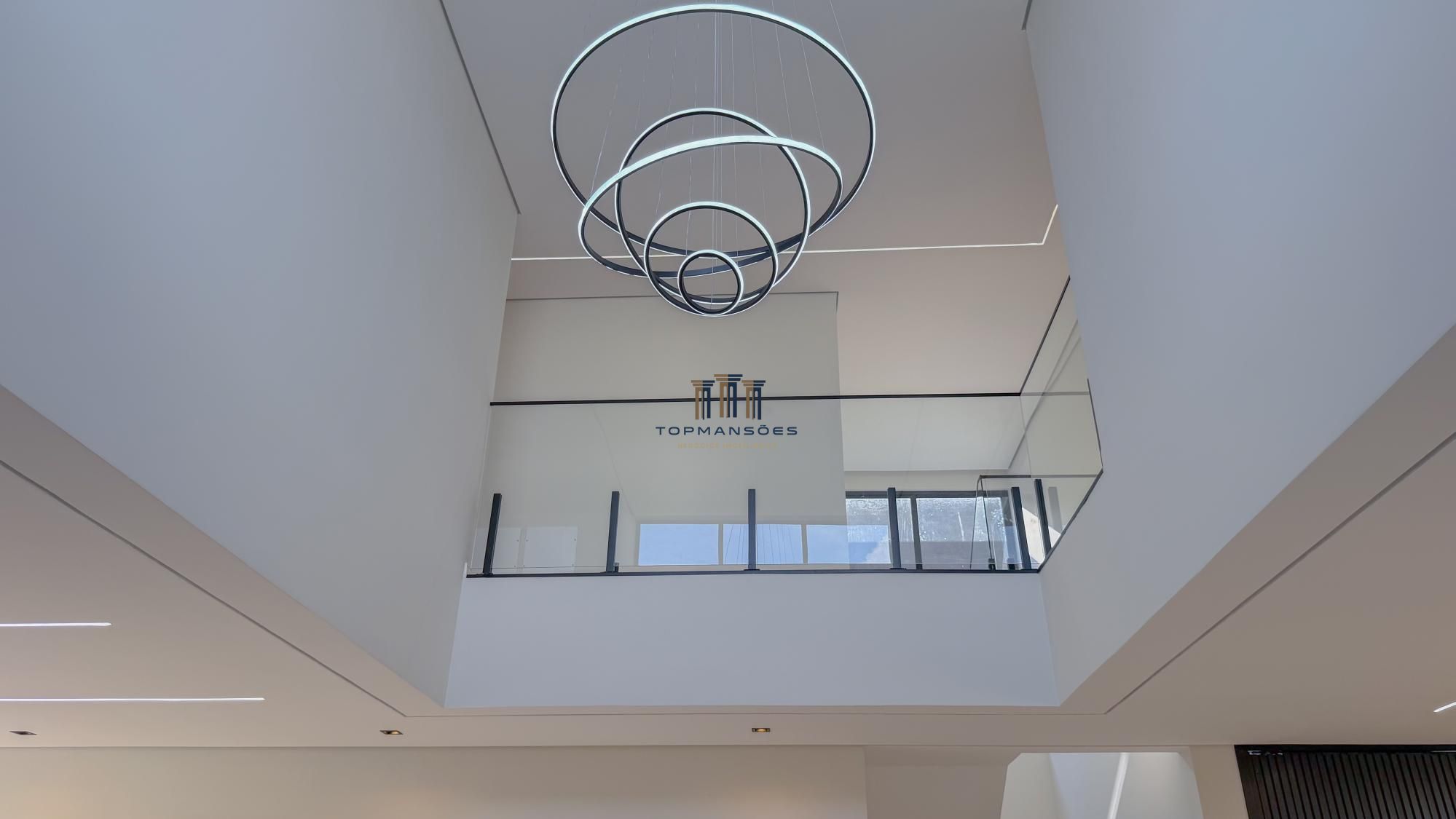 Casa alto padrão nova 4 suítes, em condominio com Lazer completo em Vespasiano