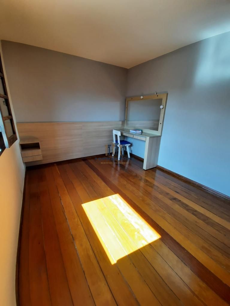 Casa à venda com 3 quartos, 295m² - Foto 16