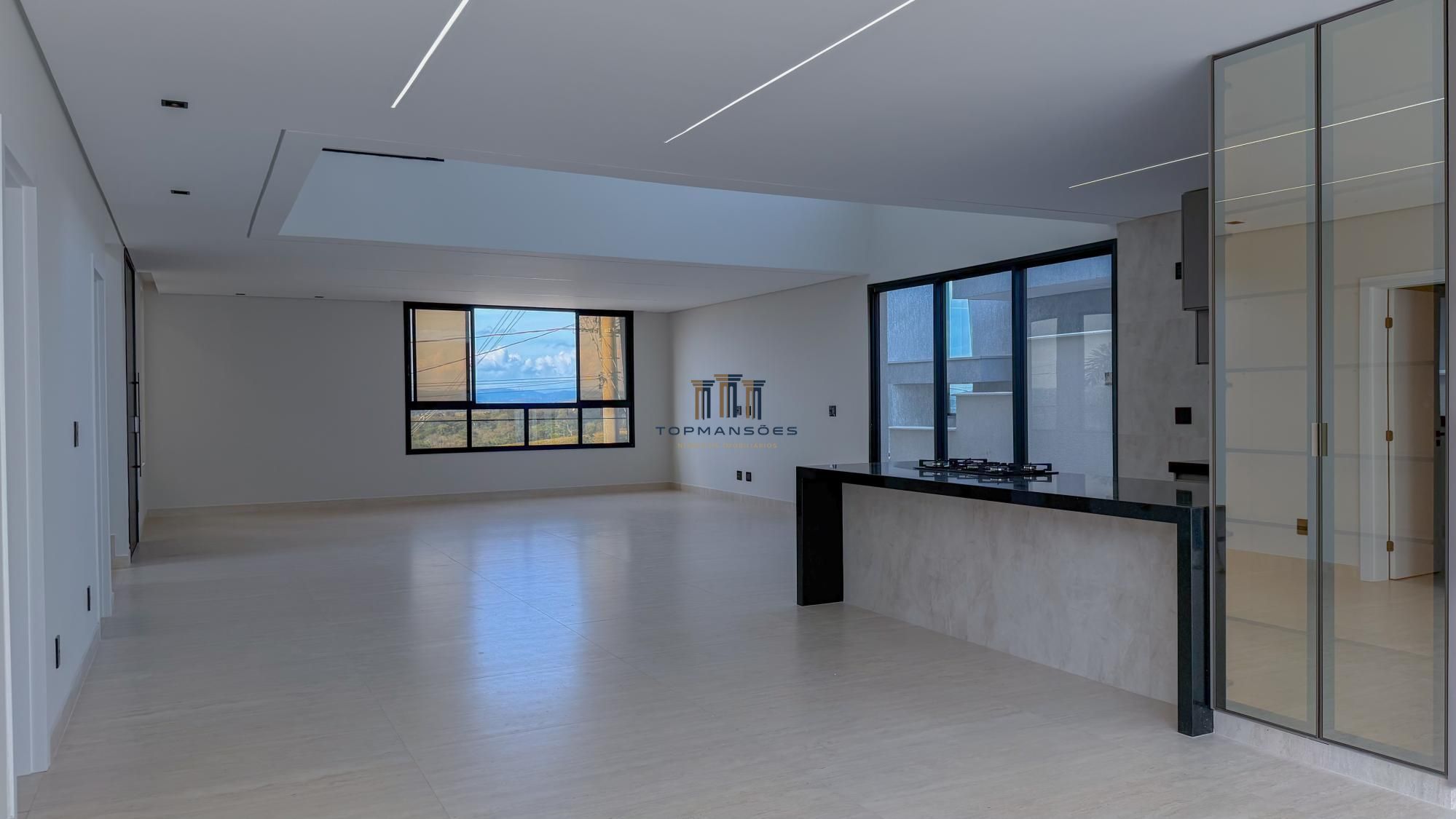 Casa alto padrão nova 4 suítes, em condominio com lazer comp