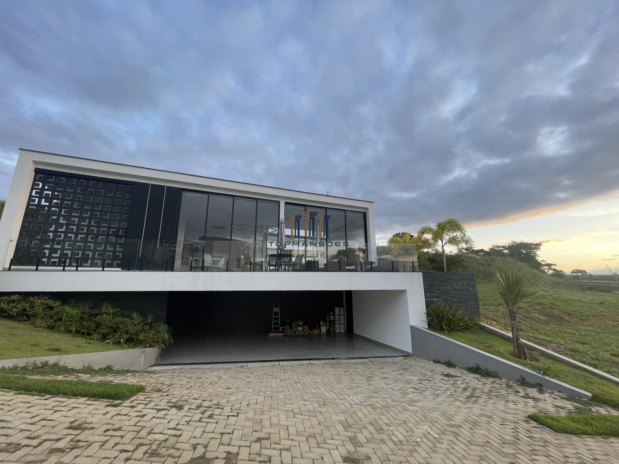 Casa em condomínio à venda  no Alphaville - Vespasiano, MG. Imóveis