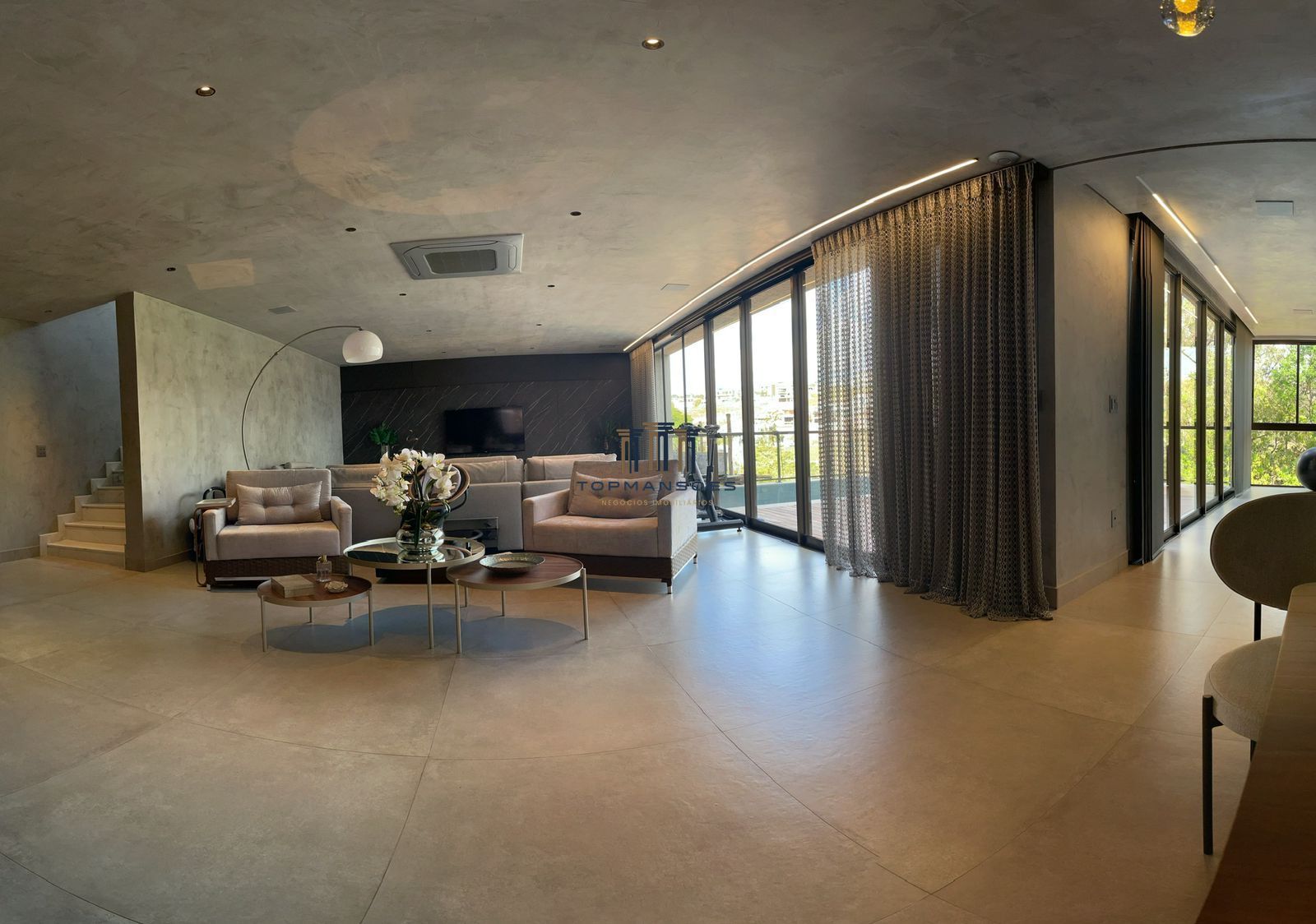 Casa moderna 4 quartos com piscina condomínio Alphaville - Vespasiano/MG