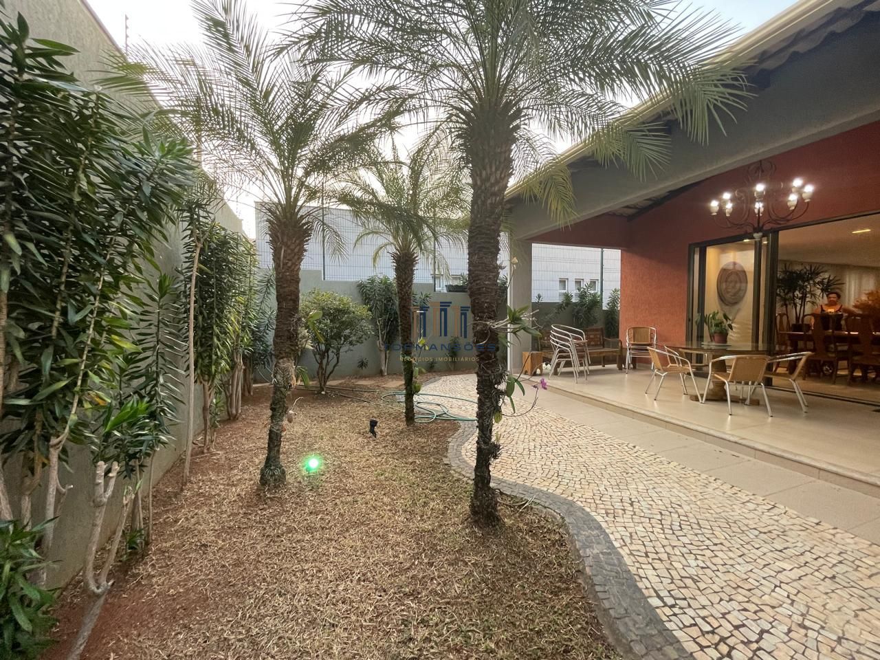 Casa de Condomínio à venda com 4 quartos, 260m² - Foto 22