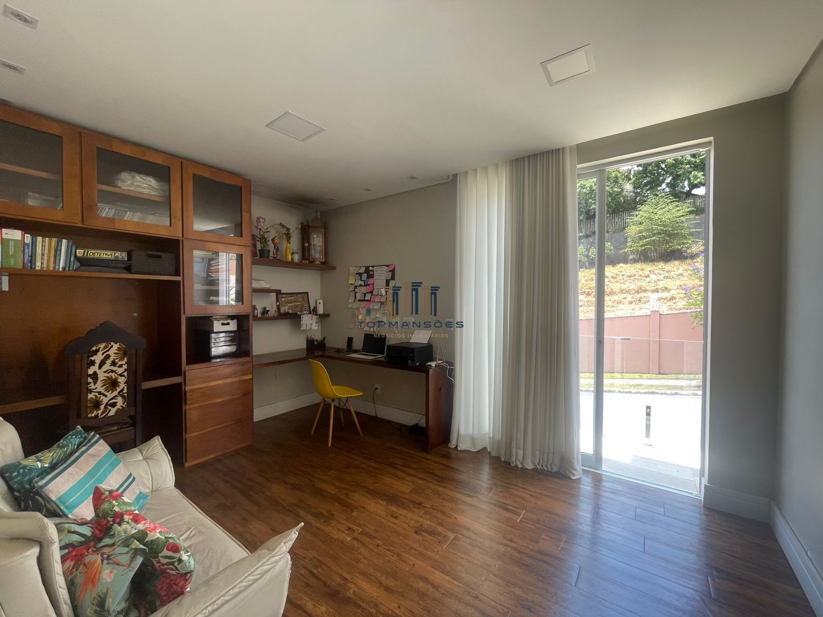 Casa 4 quartos, piscina e sauna em alphaville- vespasiano
