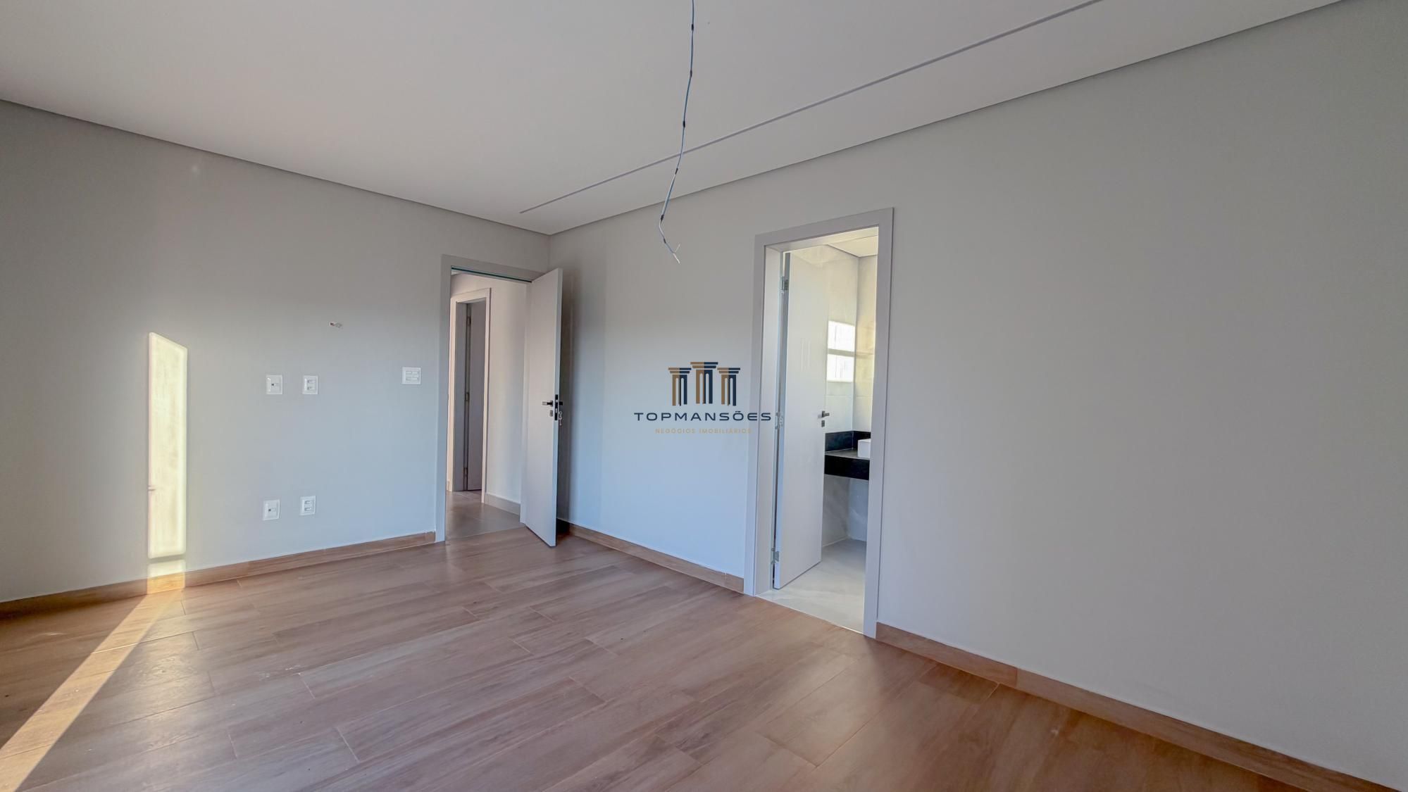 Casa nova Alphaville Vespasiano com 4 quartos, piscina, sauna e gourmet.