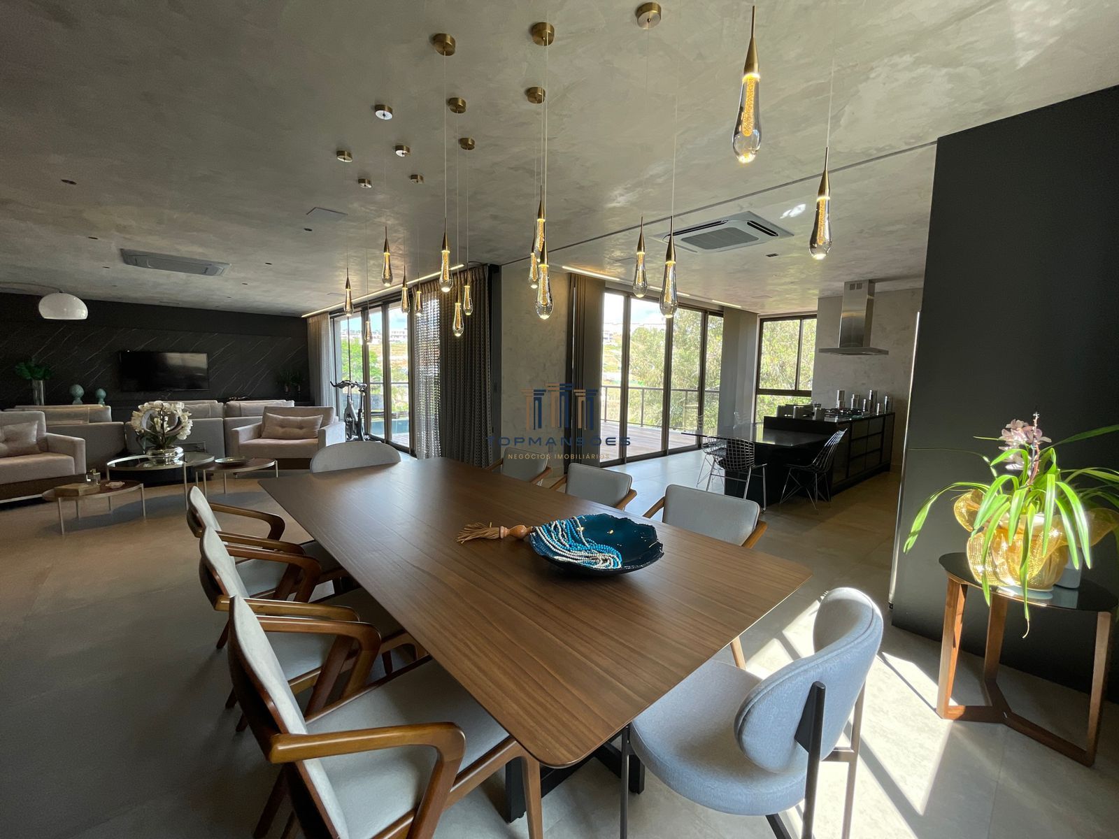 Casa moderna 4 quartos com piscina condomínio Alphaville - Vespasiano/MG