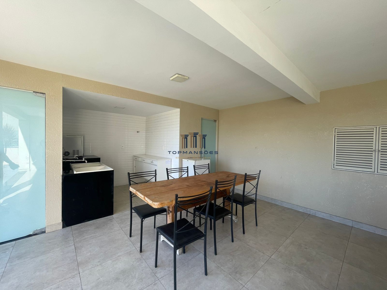 Casa com 3 quartos, espaço gourmet no Residencial Gran Park Vespasiano/MG
