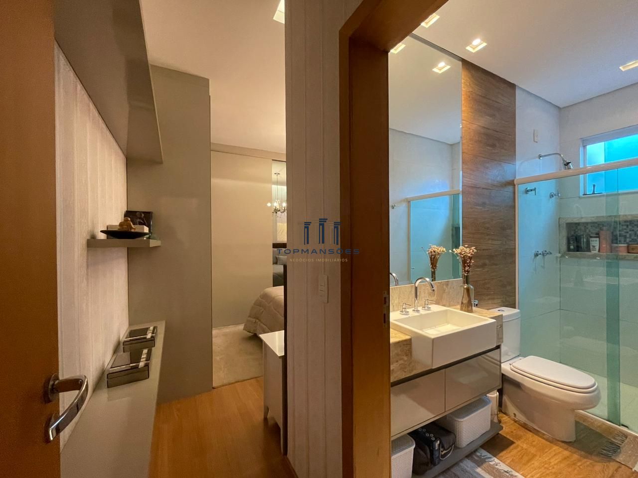 Casa de Condomínio à venda e aluguel com 4 quartos, 202m² - Foto 9