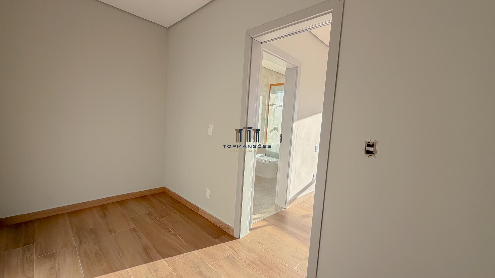 Casa nova Alphaville Vespasiano com 4 quartos, piscina, sauna e gourmet.