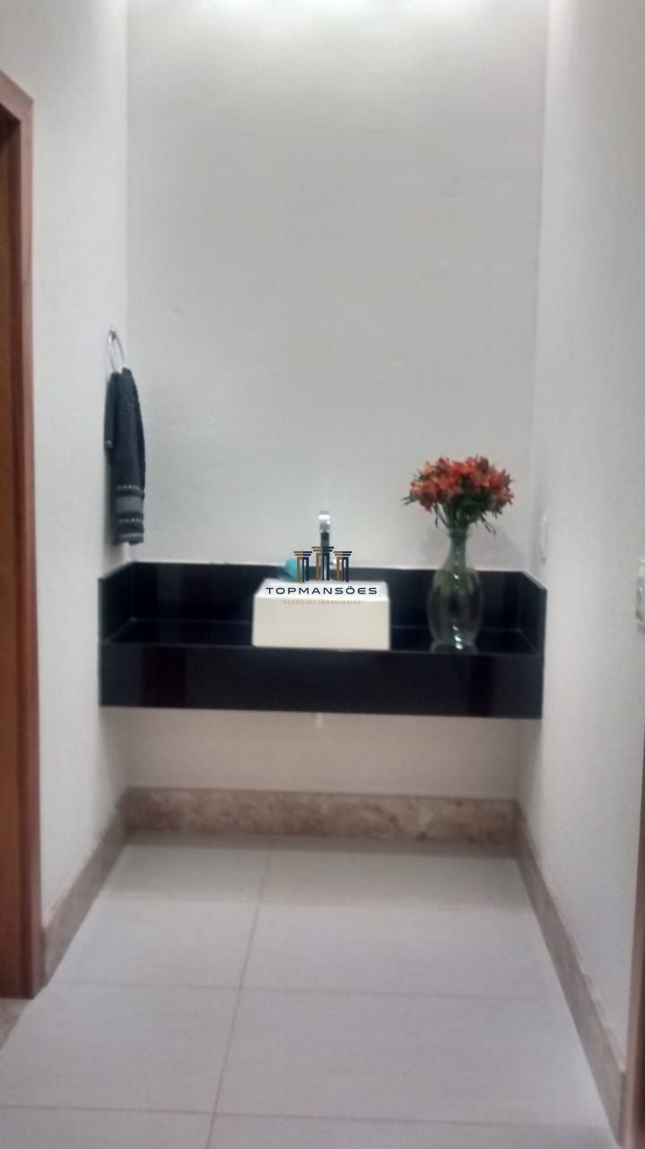Casa de Condomínio à venda com 4 quartos, 400m² - Foto 13