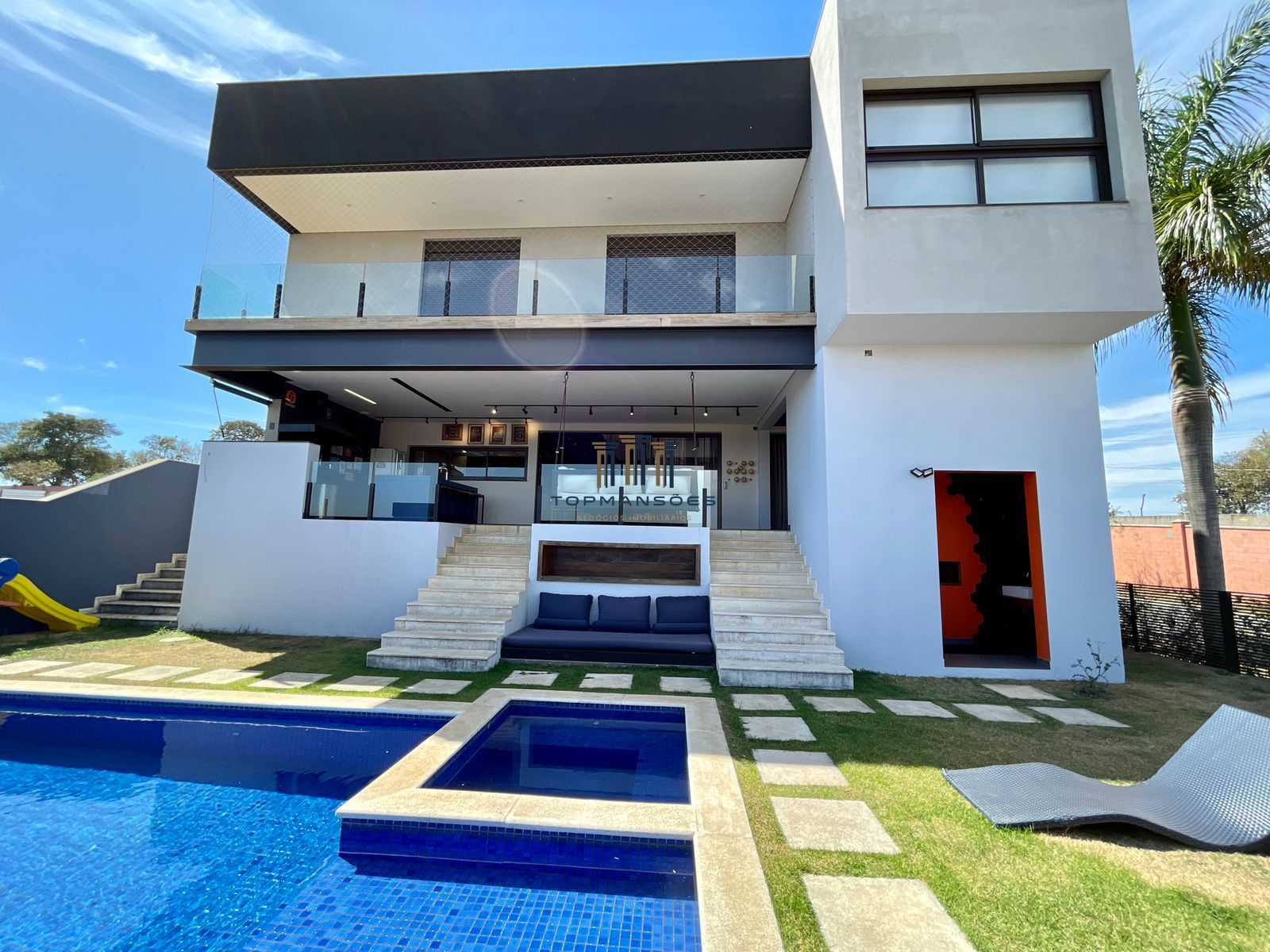 Casa Luxo, moderna, mobiliada com piscina, Alphaville, Vespasiano, MG