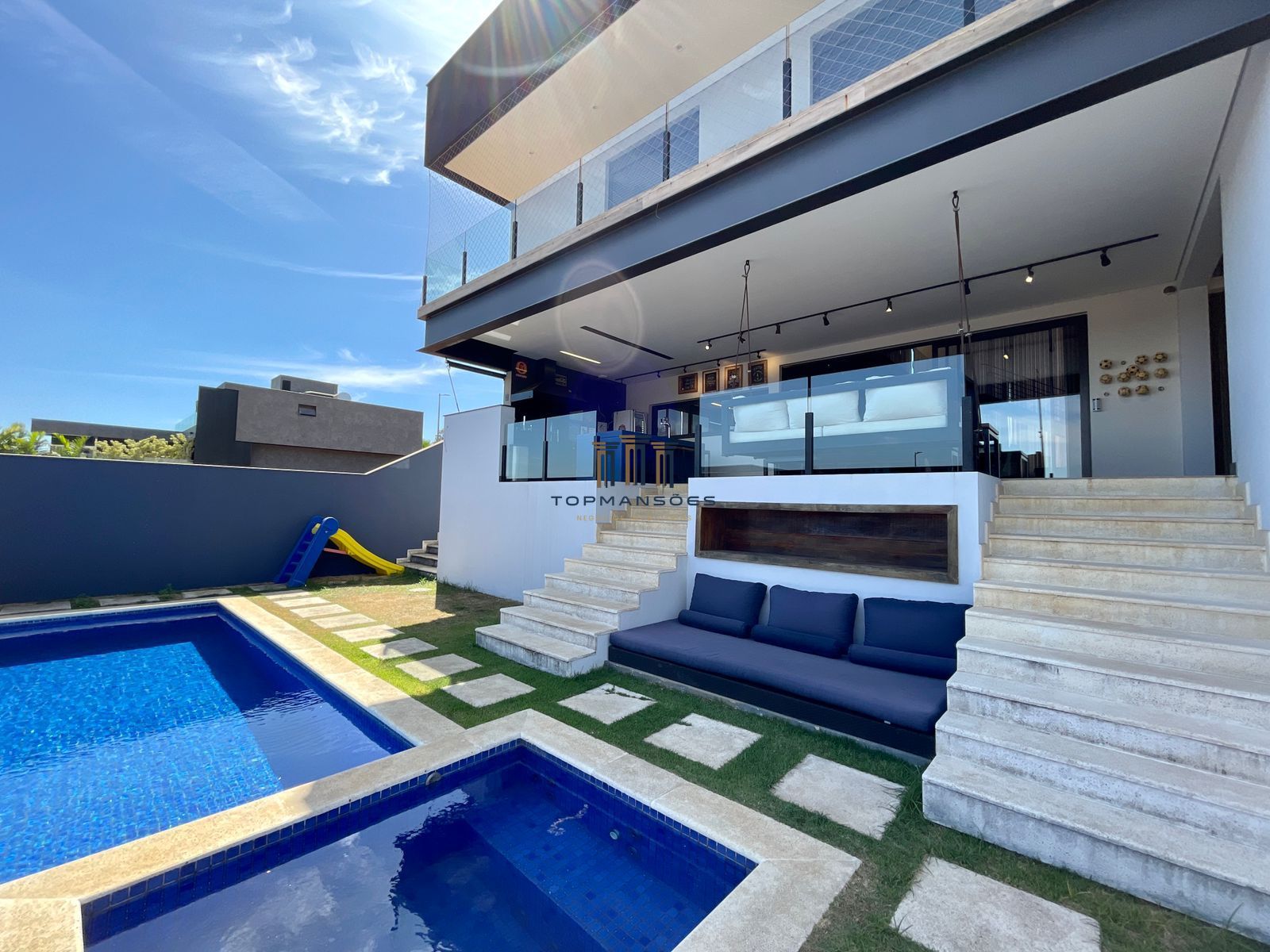 Casa Luxo, moderna, mobiliada com piscina, Alphaville, Vespasiano, MG