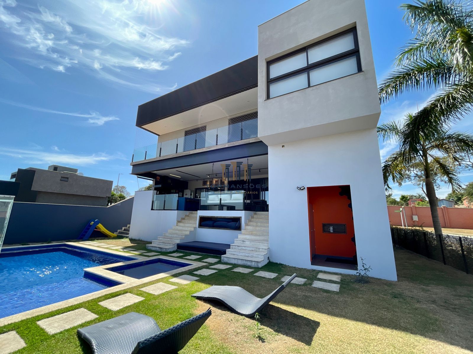 Casa Luxo, moderna, mobiliada com piscina, Alphaville, Vespasiano, MG