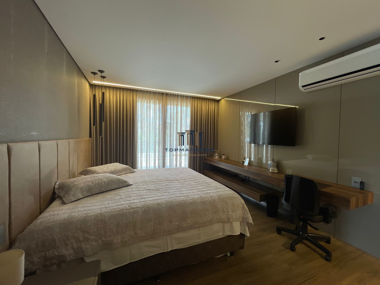 Casa moderna 4 quartos com piscina condomínio Alphaville - Vespasiano/MG