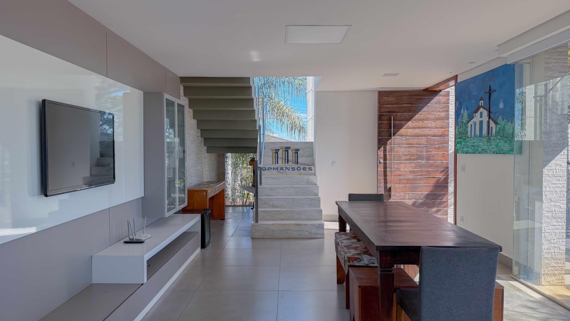 Casa em condomínio com 5 Dormitórios para alugar, 380 m² por R$ 15.000,00 Casa em condomínio com 5 Dormitórios para alugar, 380 m² por R$ 15.000,00