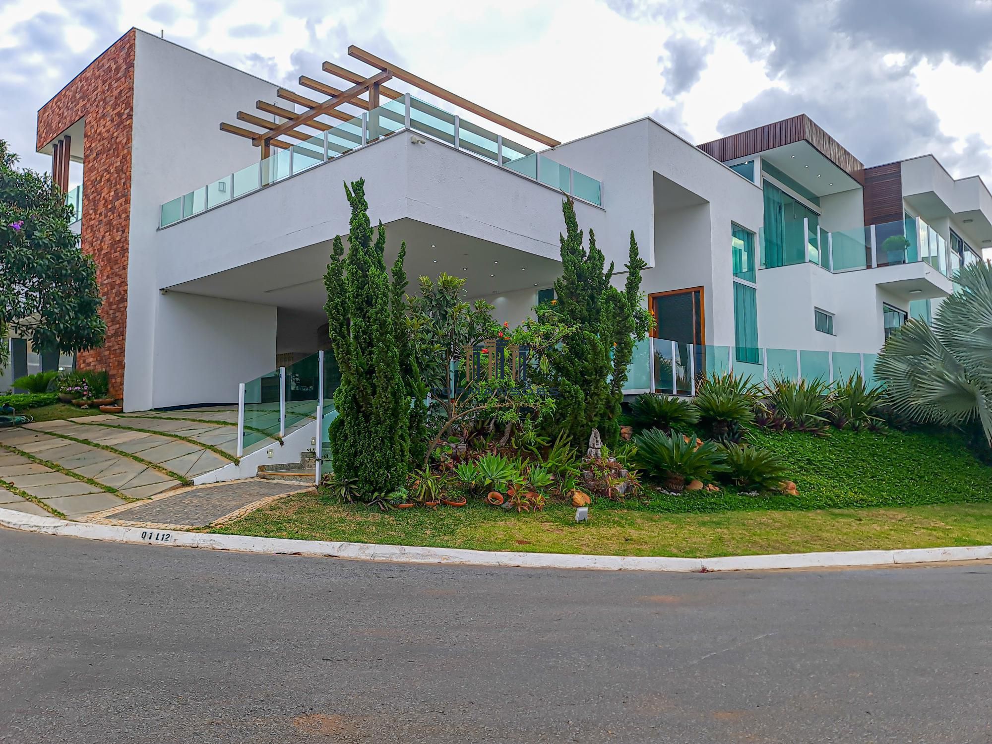 Casa em condomnio para alugar  no Residencial Gran Park - Vespasiano, MG. Imveis