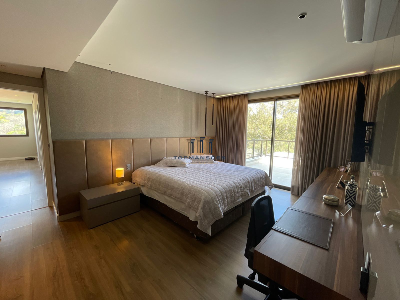 Casa moderna 4 quartos com piscina condomínio Alphaville - Vespasiano/MG
