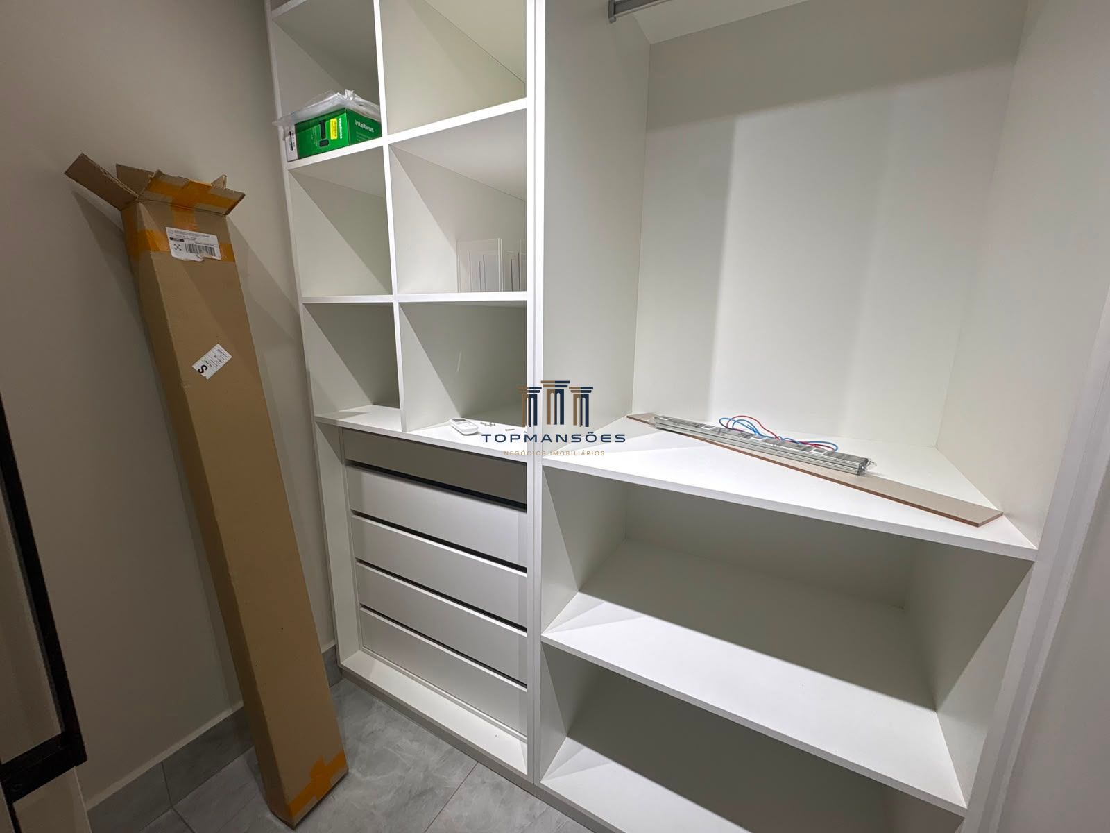 Casa em condomínio para alugar com 243m² no gran park toscan