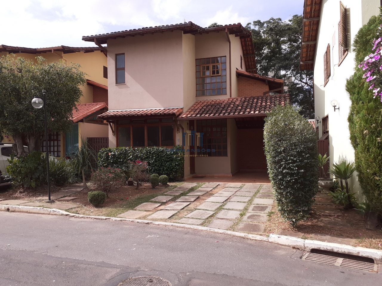 Casa em condomínio para alugar  no Santa Amelia - Belo Horizonte, MG. Imóveis