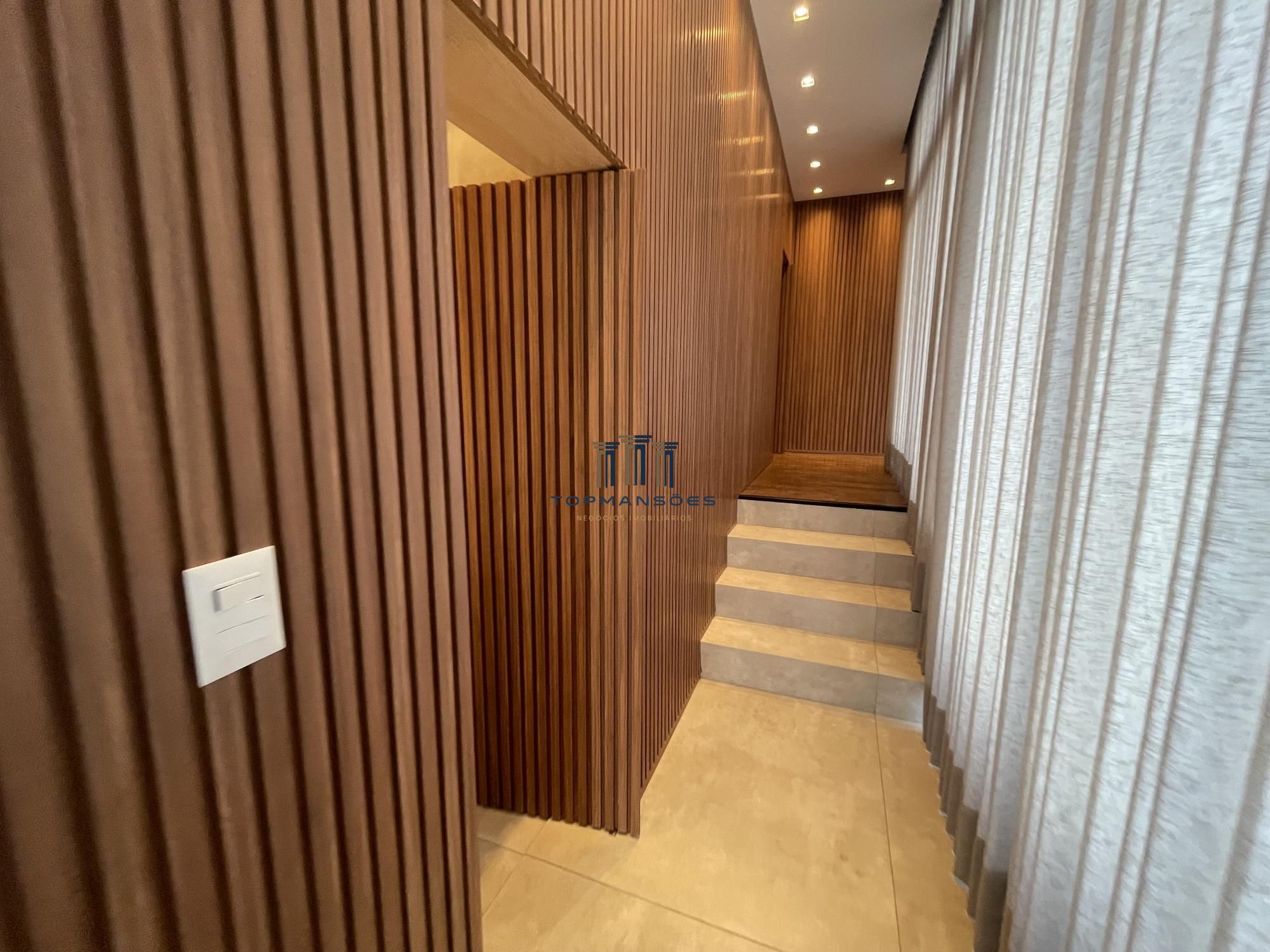 Casa moderna mobiliada com 4 quartos, spa e piscina em alpha