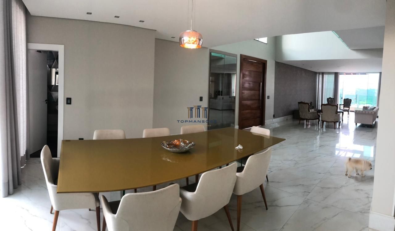 Excelente Casa de condomínio, com 4 suítes fino acabamento Vespasiano