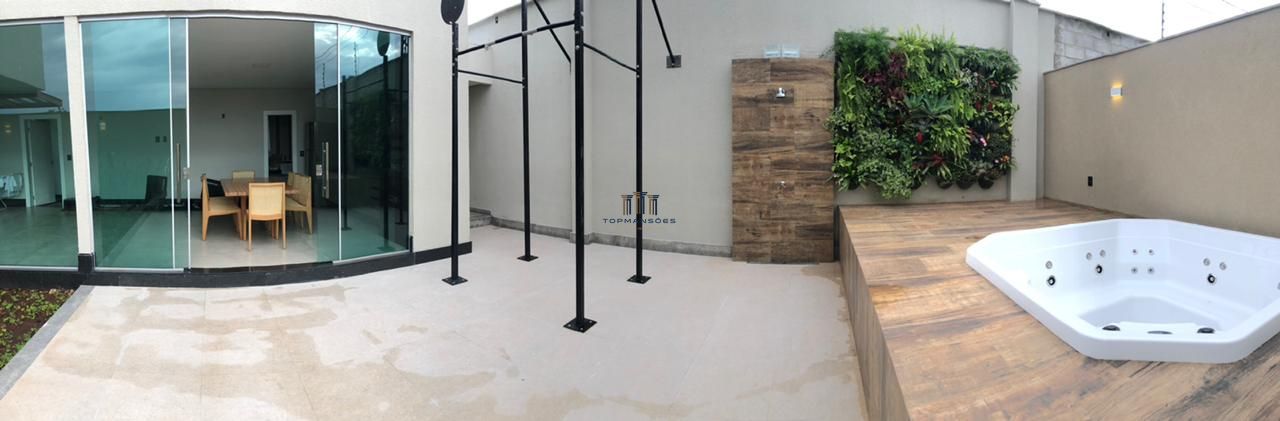 Excelente Casa de condomínio, com 4 suítes fino acabamento Vespasiano