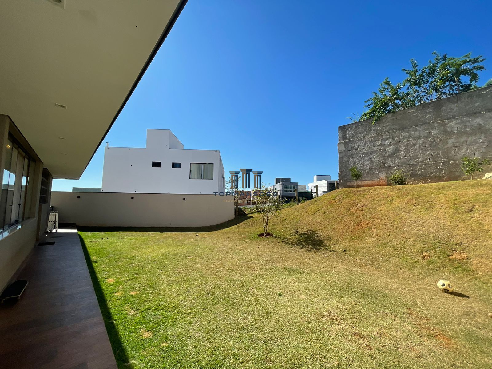 Casa de Condomínio à venda com 4 quartos, 287m² - Foto 32