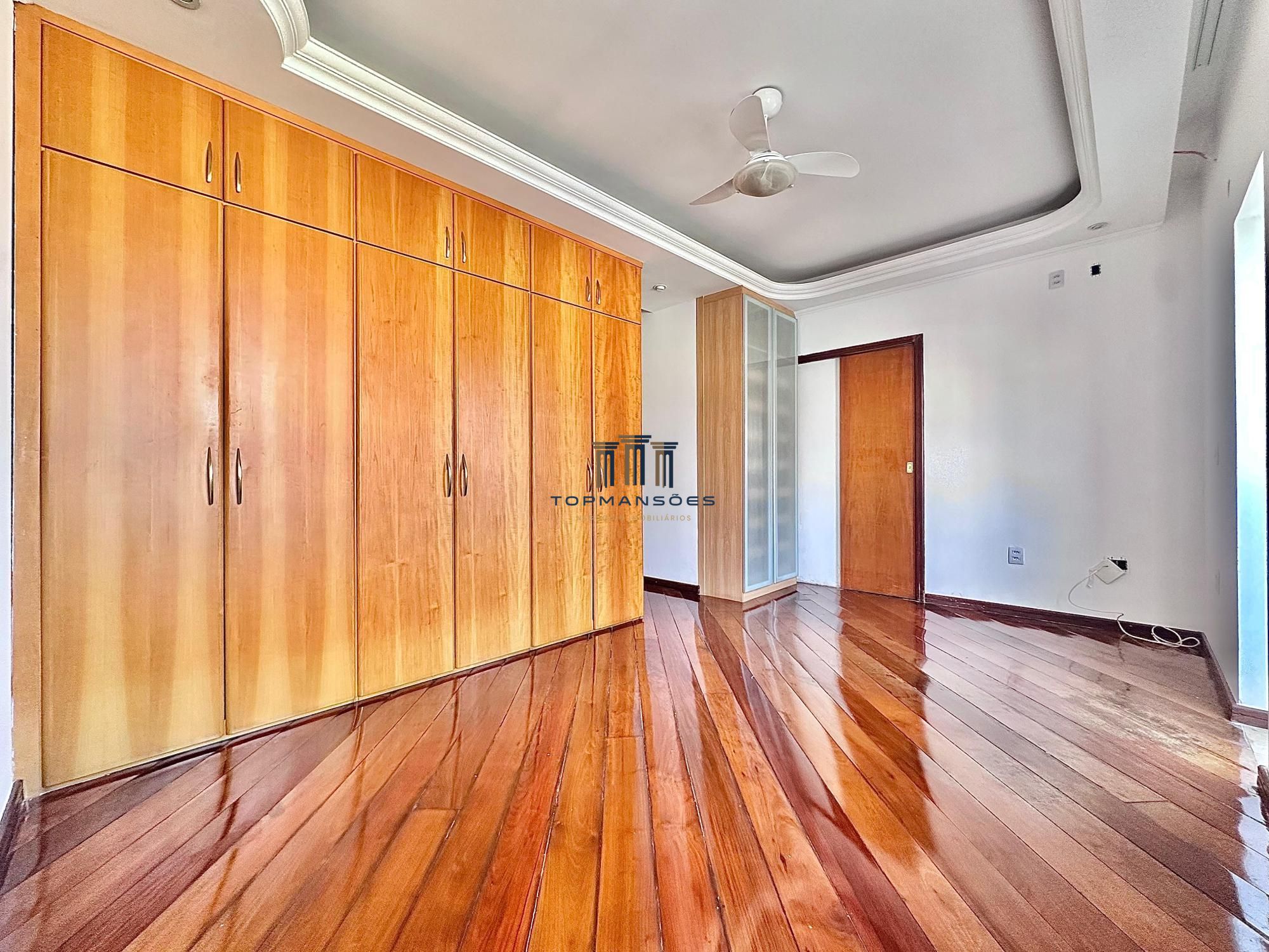 Cobertura à venda com 200m², com Piscina por R$ 1.300.000,00 no bairro Jaraguá