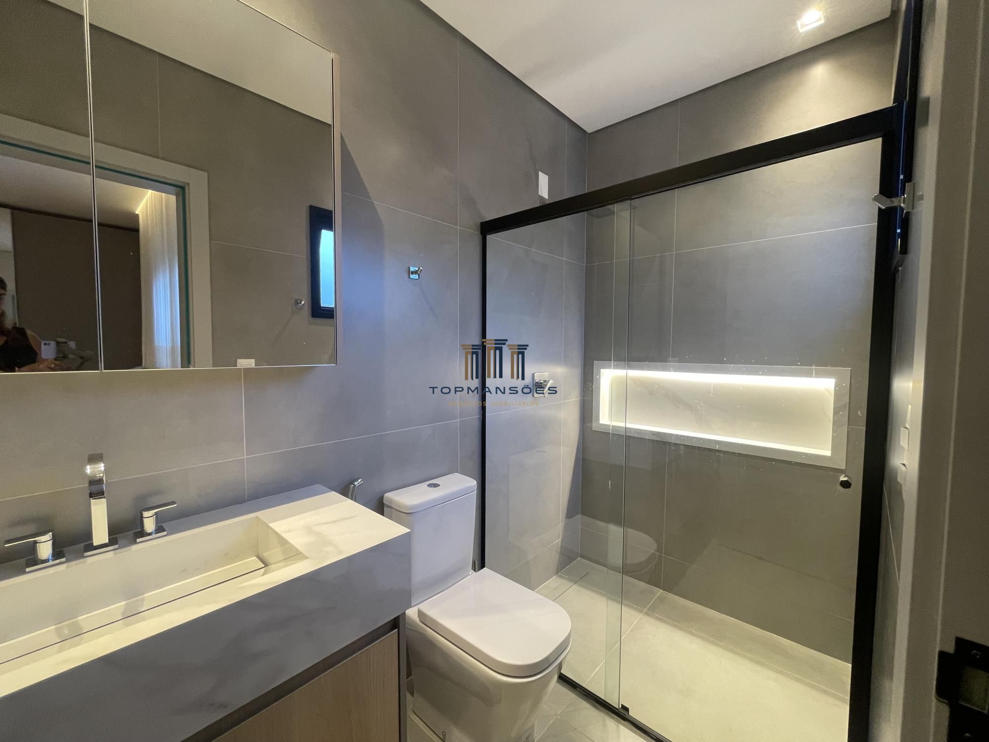 Casa moderna mobiliada com 4 quartos, spa e piscina em Alphaville Vespasiano