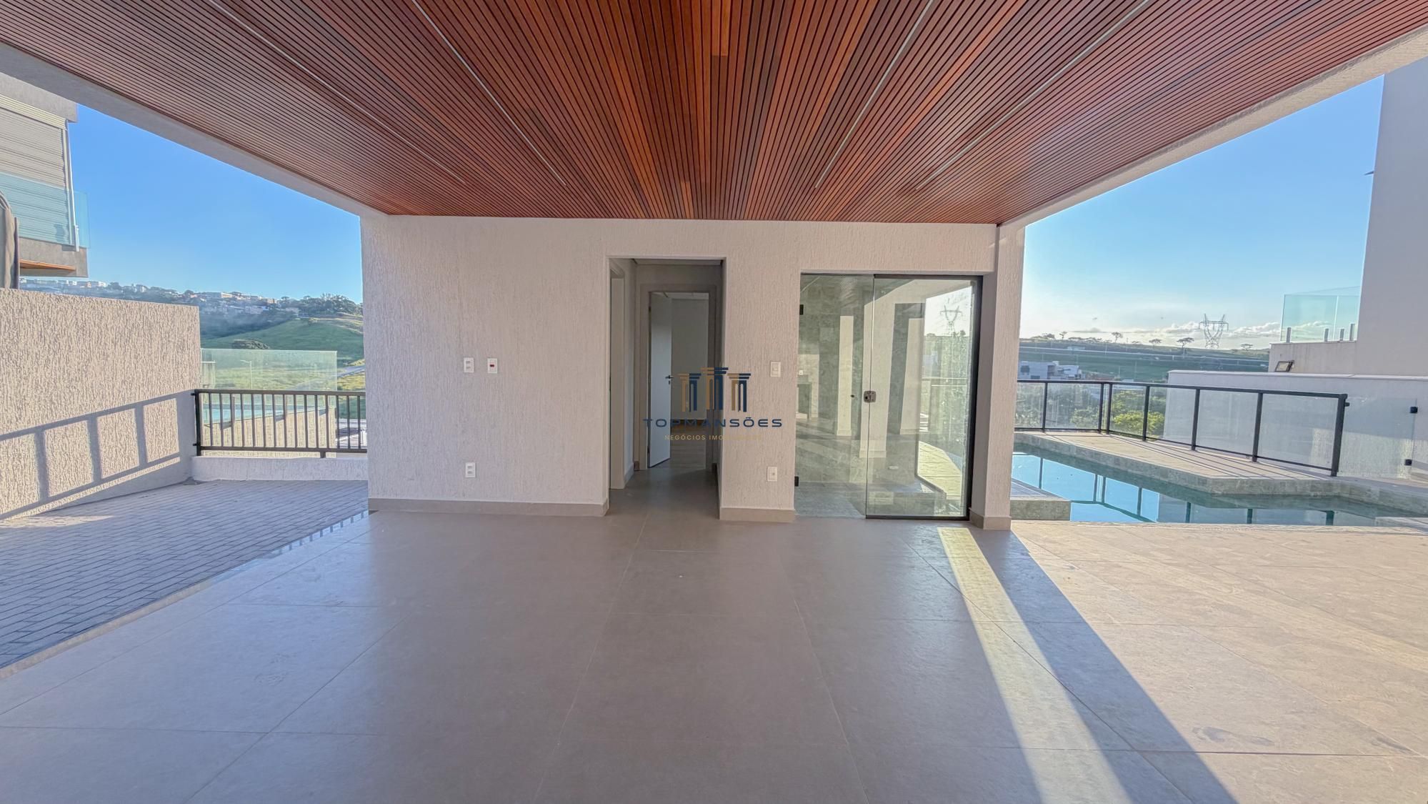 Casa nova Alphaville Vespasiano com 4 quartos, piscina, sauna e gourmet.