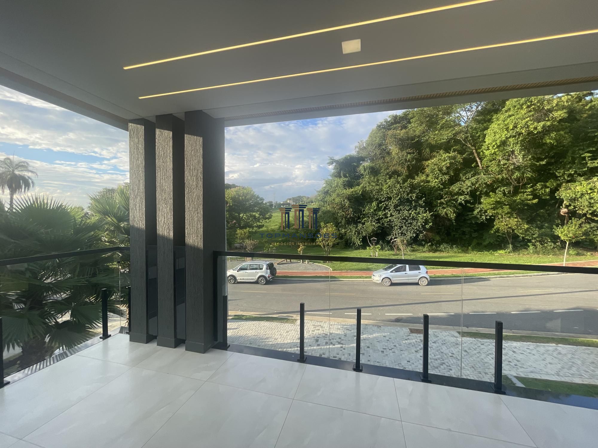 Casa nova mobiliada em Alphaville Vespasiano, piscina, spa e sauna, 4 suites