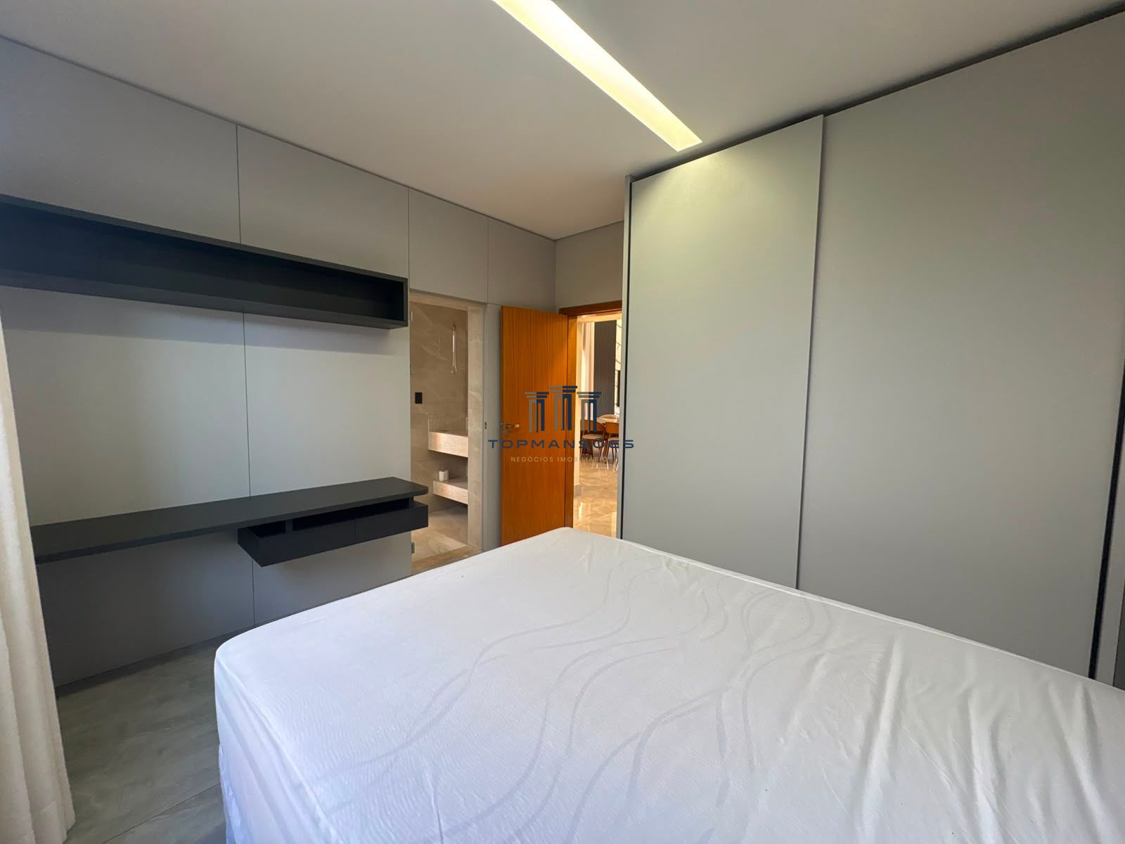 Casa em condomínio para alugar com 243m² no gran park toscan