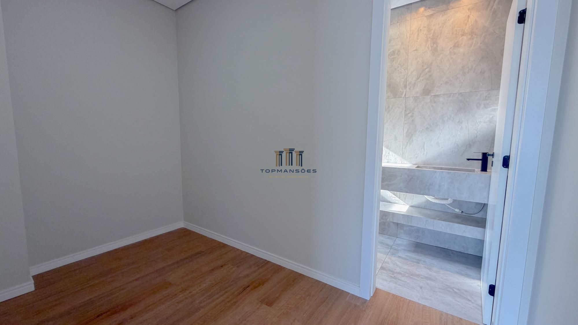 Casa alto padrão nova 4 suítes, em condominio com Lazer completo em Vespasiano