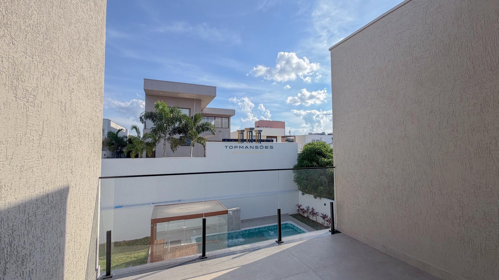 Casa alto padrão nova 4 suítes, em condominio com Lazer completo em Vespasiano