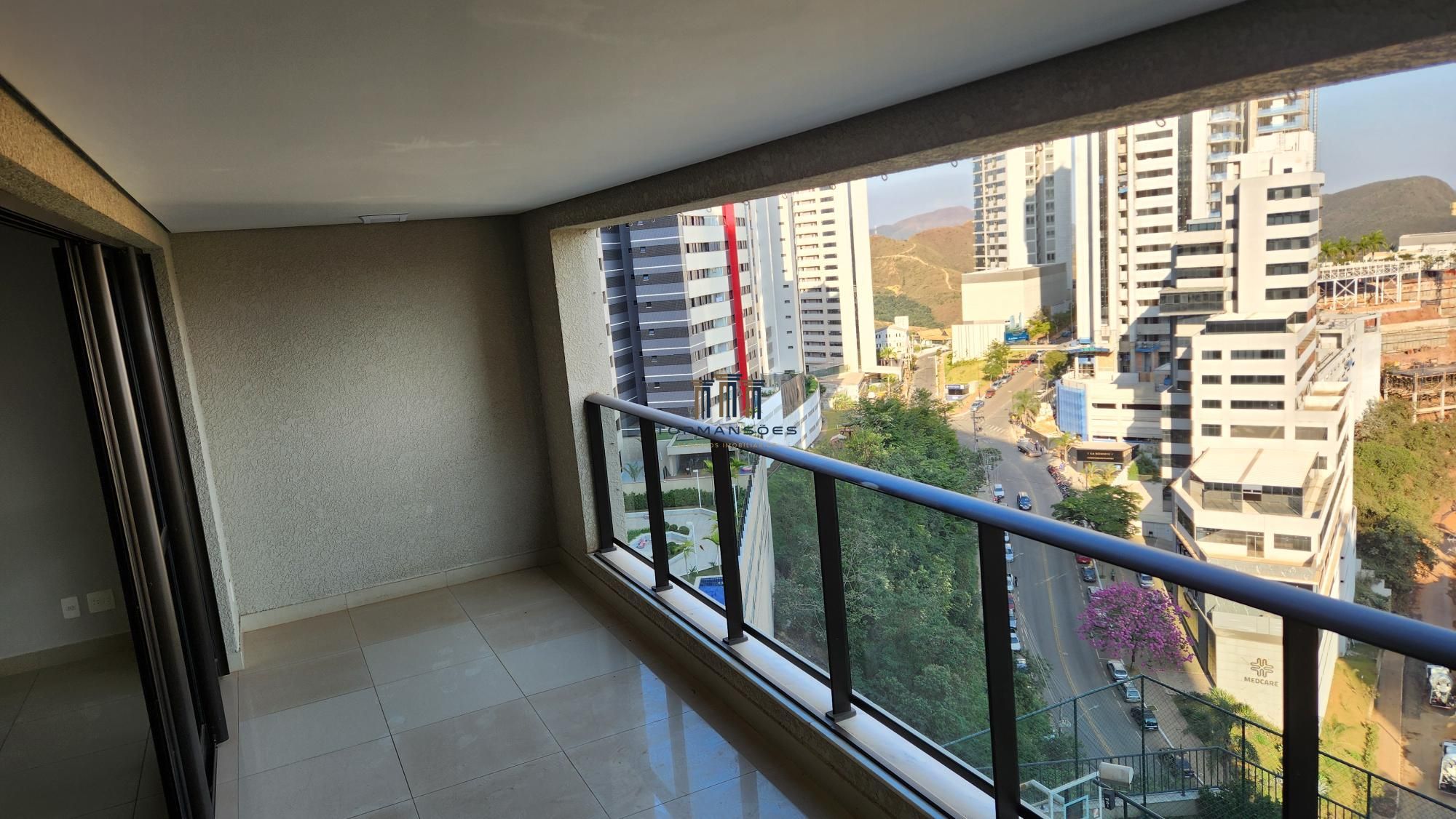 Apartamento à venda com 4 quartos, 166m² - Foto 8