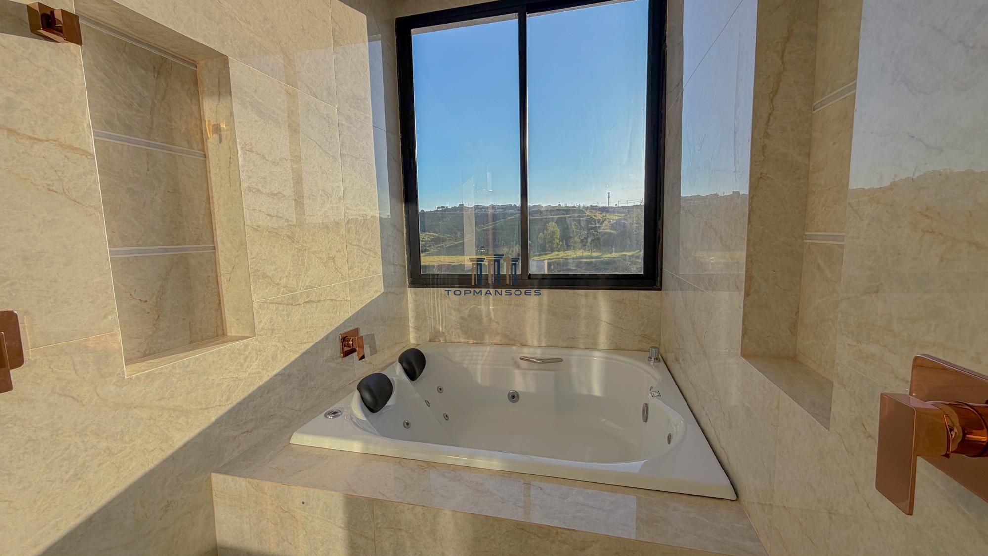 Casa nova Alphaville Vespasiano com 4 quartos, piscina, sauna e gourmet.