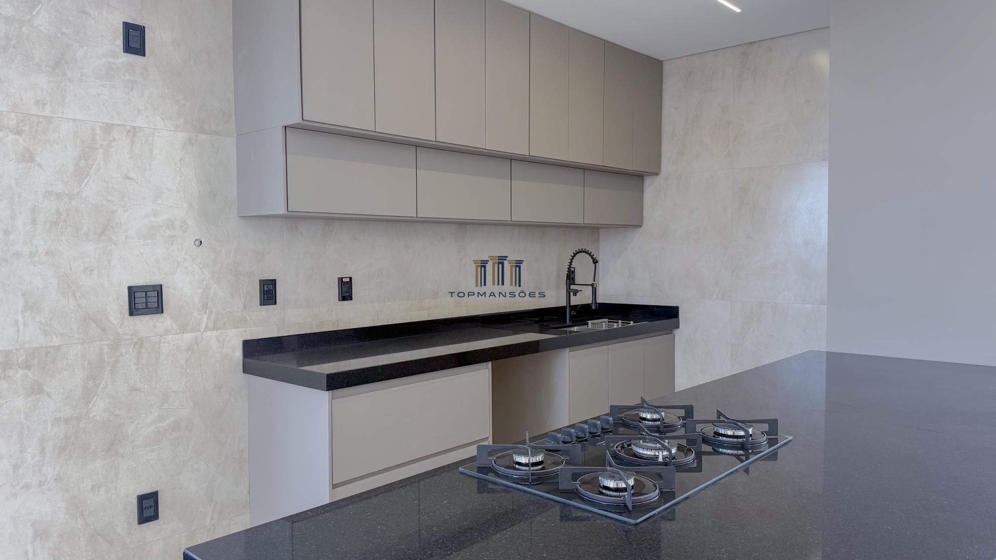 Casa em condomínio com 4 Dormitórios à venda, 405 m² por R$ 2.890.000,00 Casa em condomínio com 4 Dormitórios à venda, 405 m² por R$ 2.890.000,00