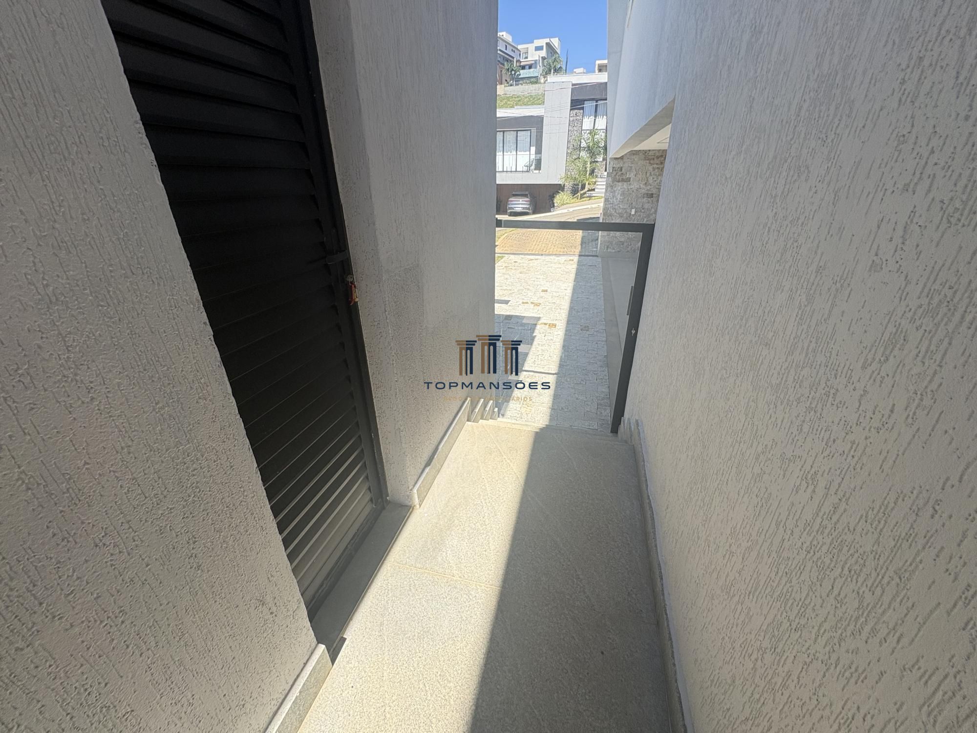 Casa em condomínio com 4 Dormitórios para alugar, 262 m² por R$ 14.000,00 Casa em condomínio com 4 Dormitórios para alugar, 262 m² por R$ 14.000,00