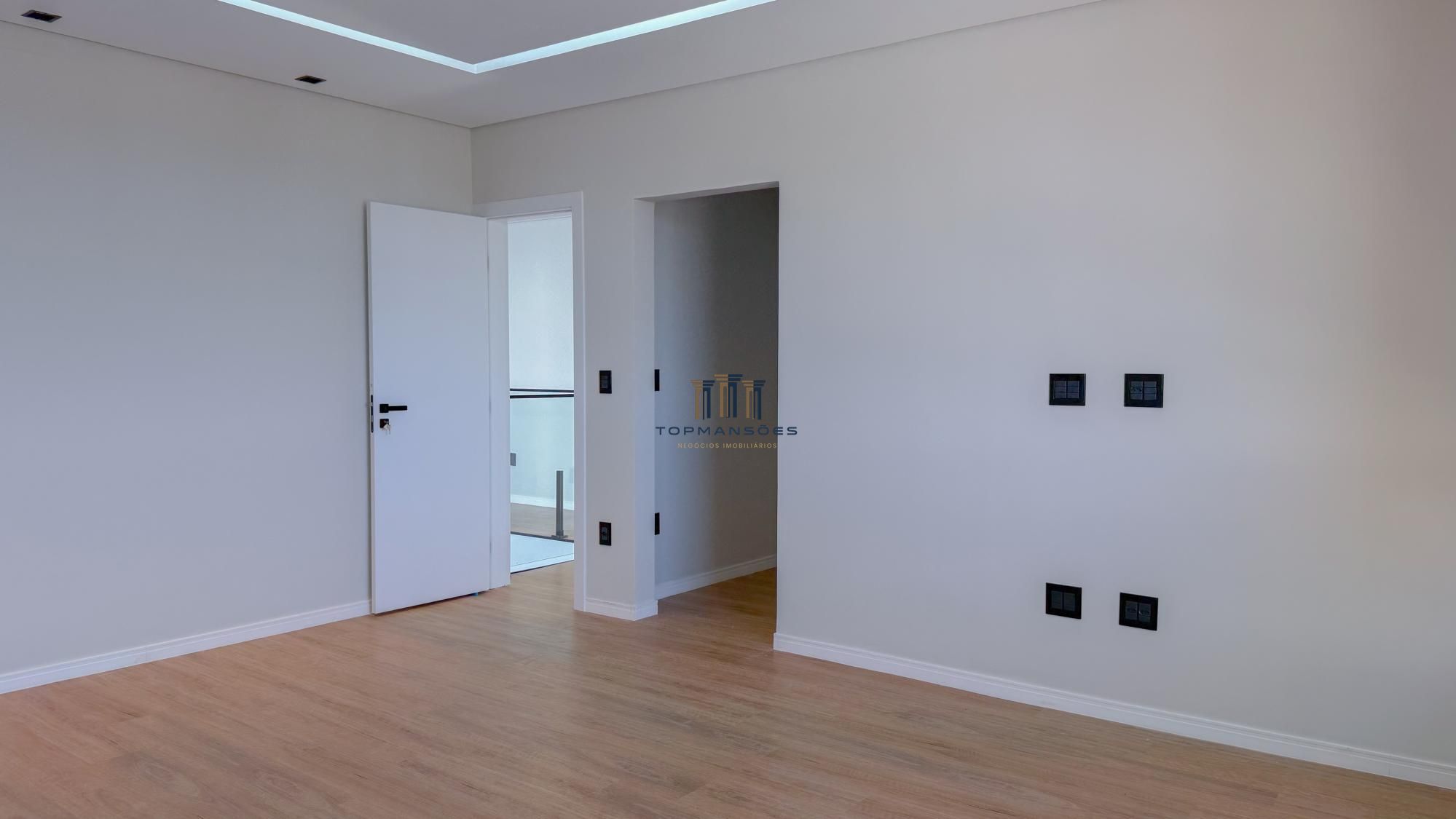 Casa alto padrão nova 4 suítes, em condominio com Lazer completo em Vespasiano