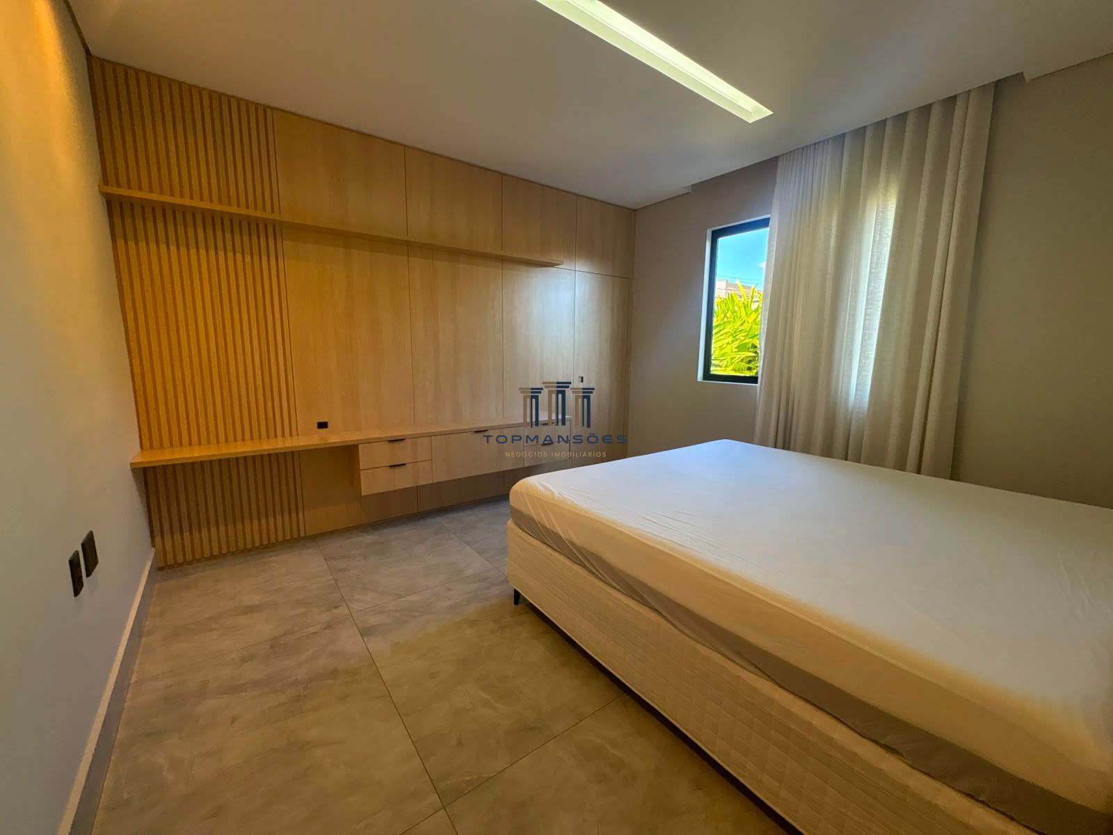 Casa em condomínio para alugar com 243m² no gran park toscan