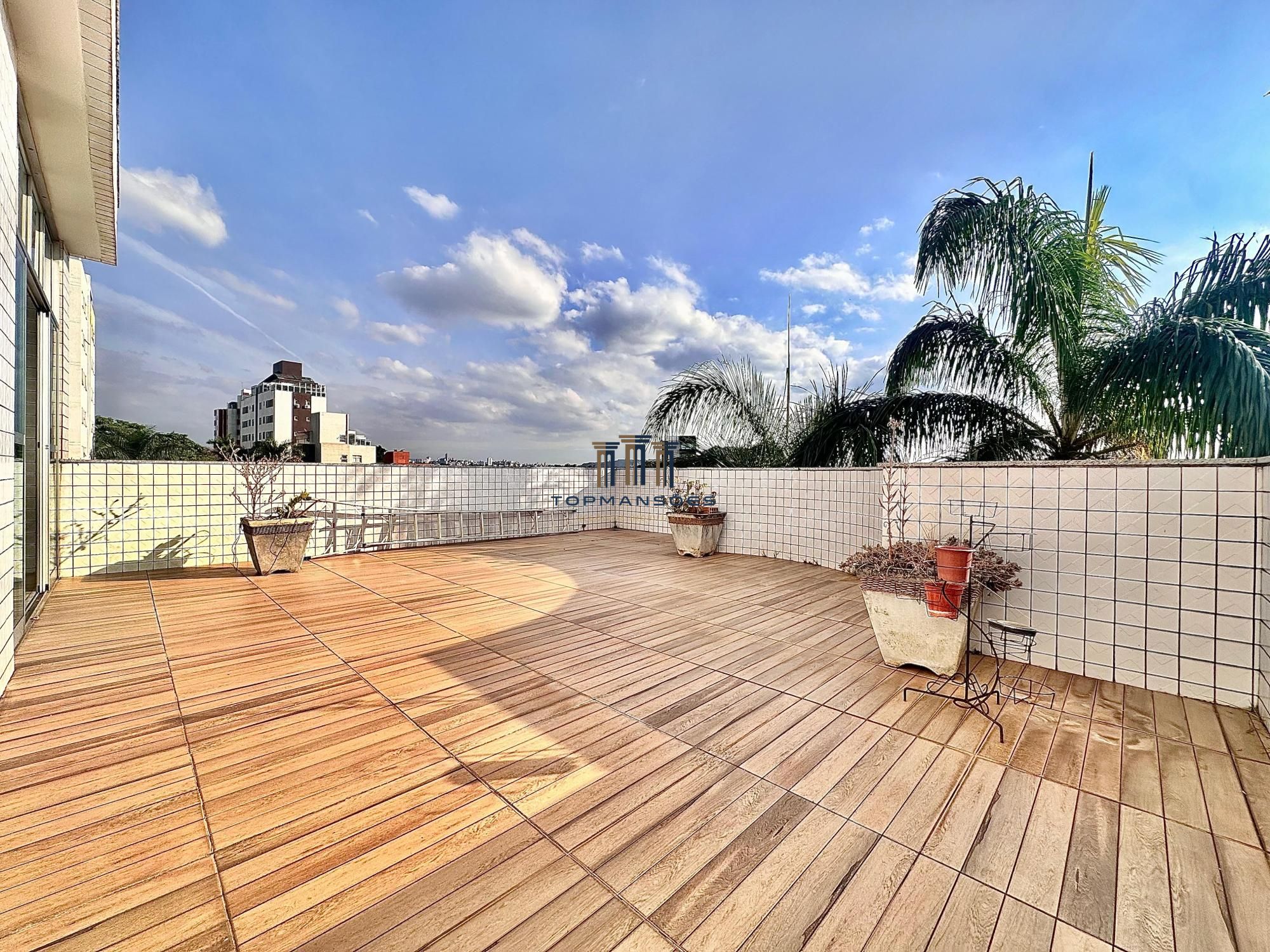 Cobertura à venda com 200m², com piscina por R$ 1.300.000,00