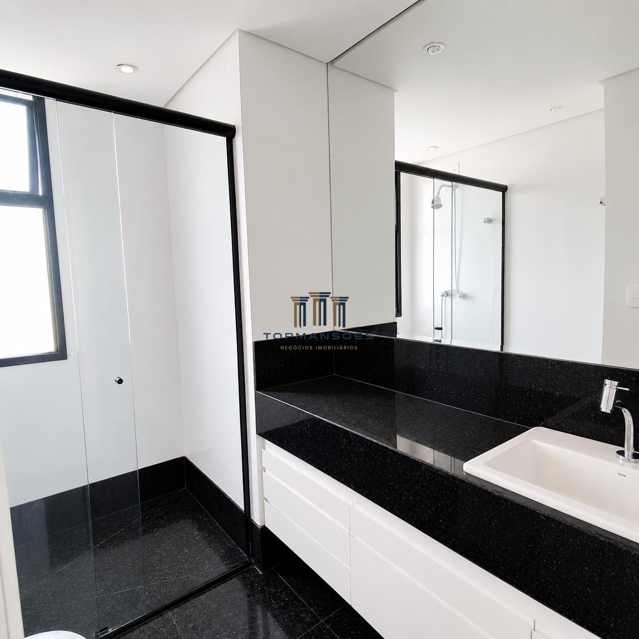 Cobertura Duplex com 3 quartos, 304 m² - no Belvedere