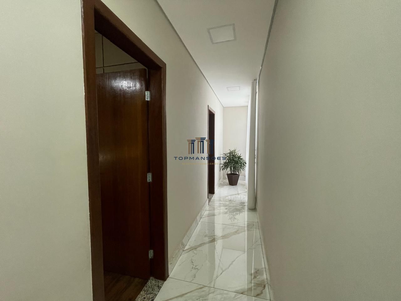 Casa de Condomínio para alugar com 3 quartos, 200m² - Foto 13