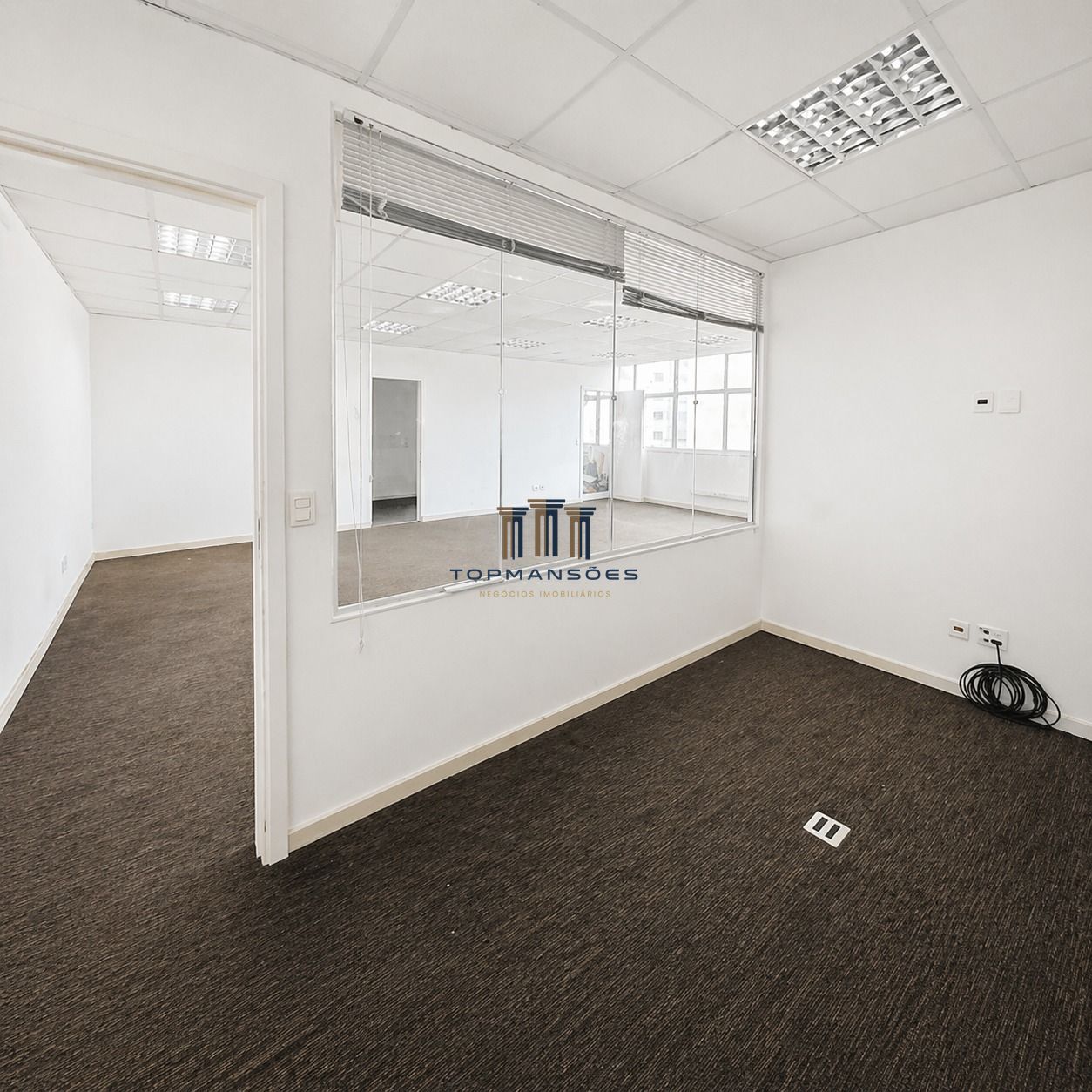 Sala comercial com 182m² para locação no bairro de lourdes