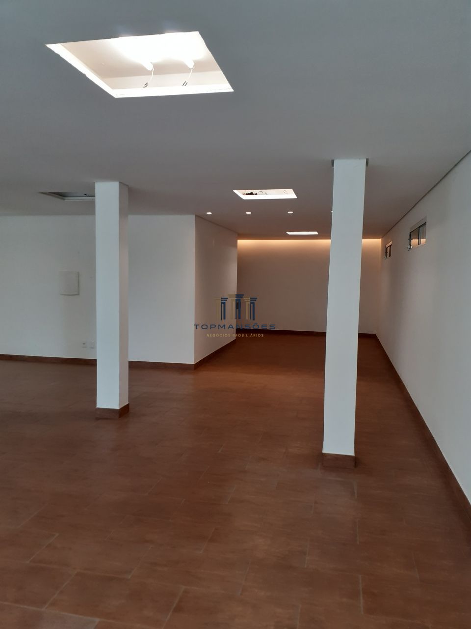 Casa de Condomínio à venda com 4 quartos, 500m² - Foto 24