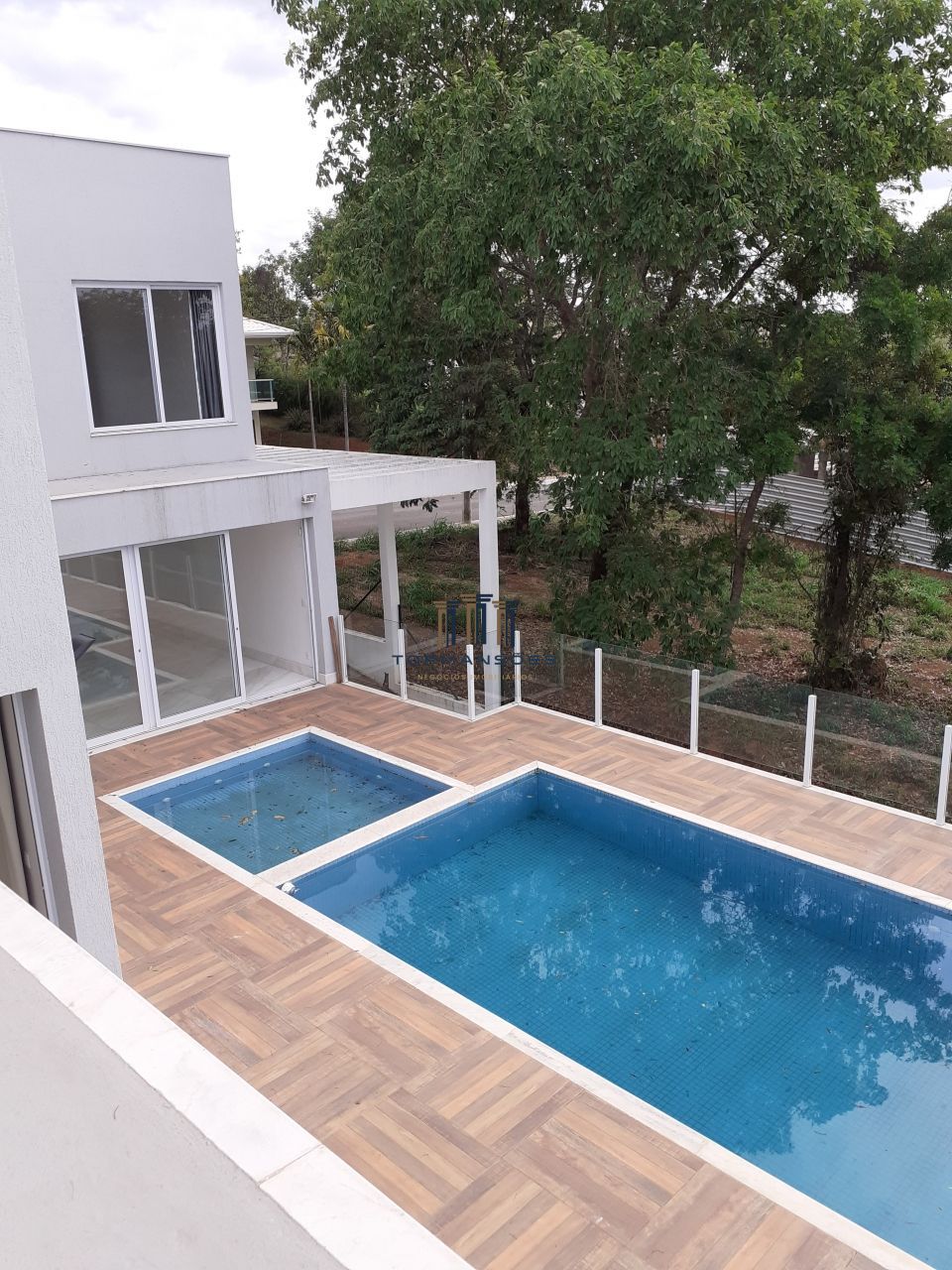 Casa de Condomínio à venda com 4 quartos, 500m² - Foto 25