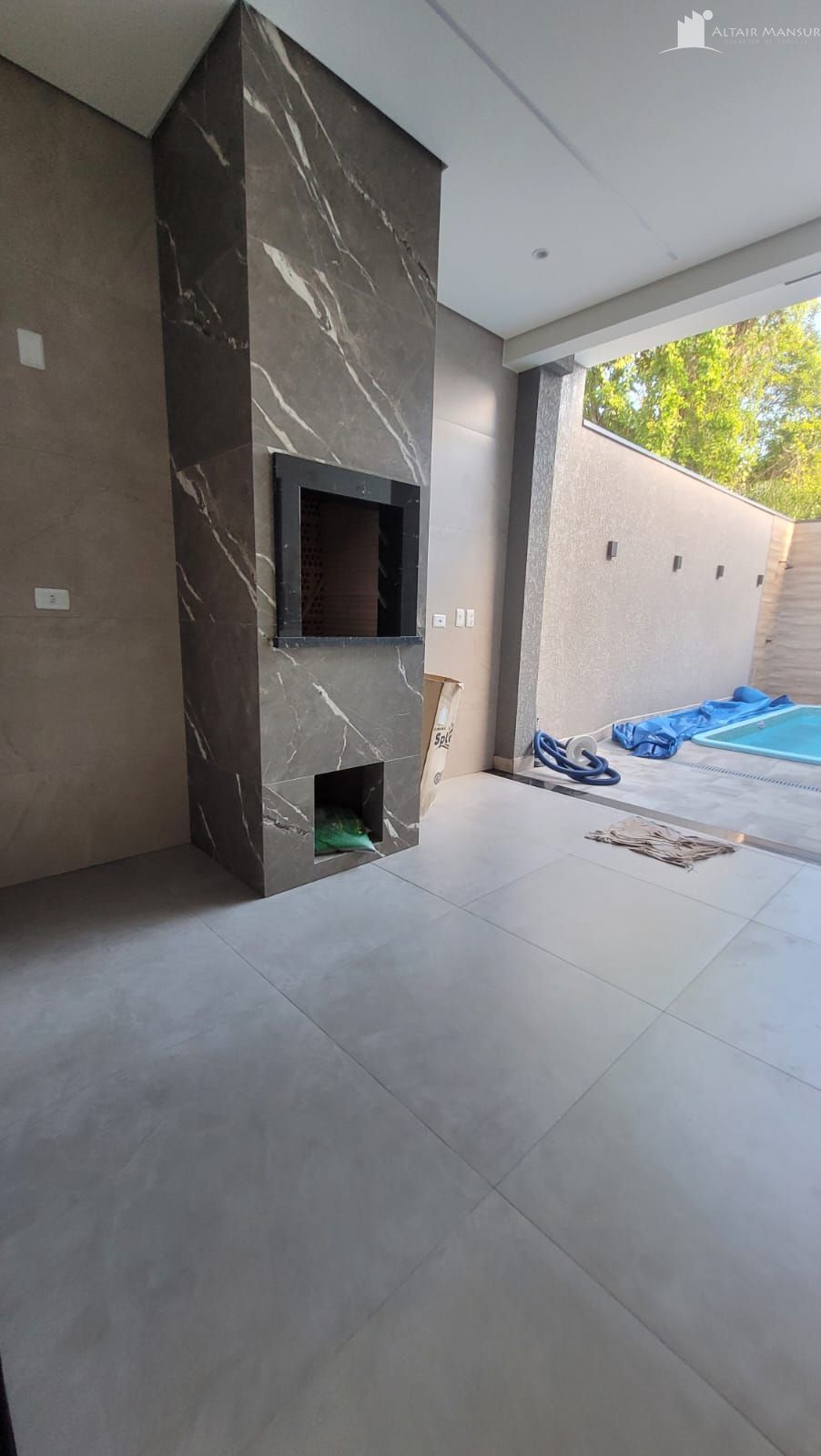 Casa com 3 Dormitórios à venda, 100 m² por R$ 750.000,00 Casa com 3 Dormitórios à venda, 100 m² por R$ 750.000,00