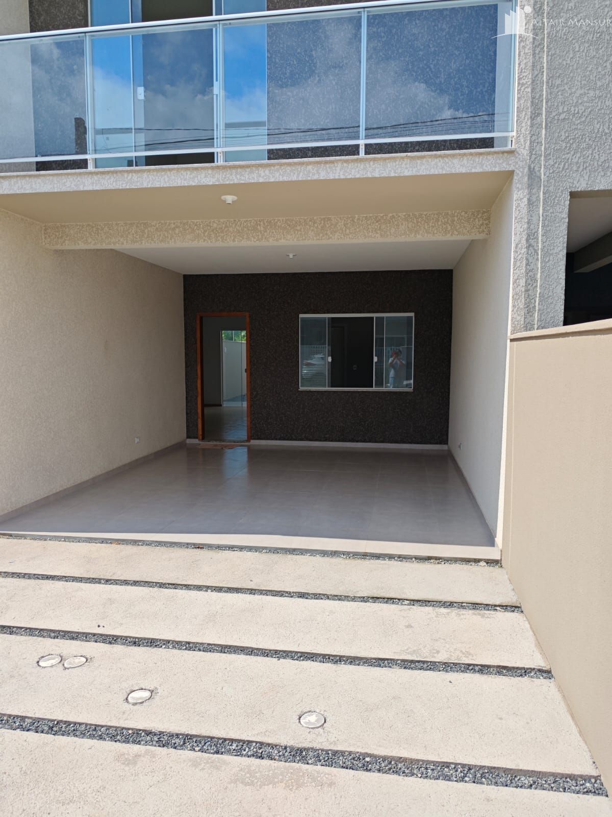 Sobrado à venda  no Paese - Itapoá, SC. Imóveis