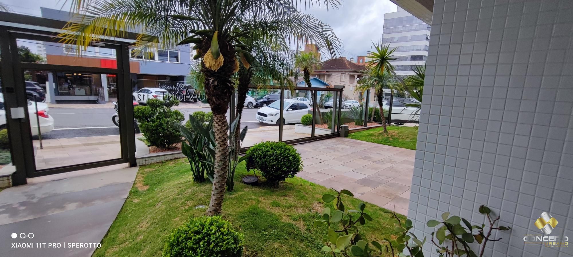 Apartamento à venda com 3 quartos, 202m² - Foto 11